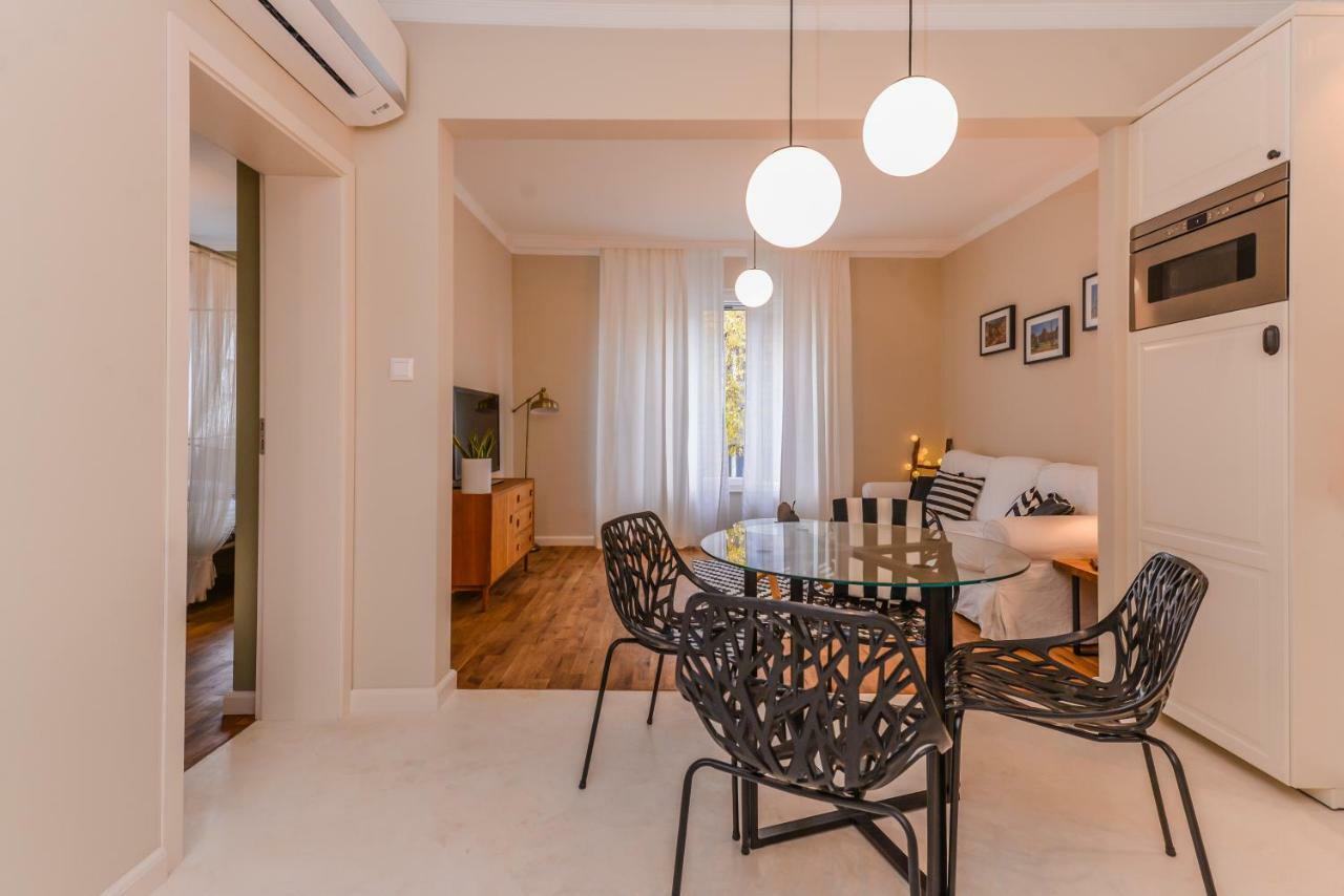 Cо́coellie - Aesthetic 2bd Near National Palace By Flat Mаnager Apartment Sofia