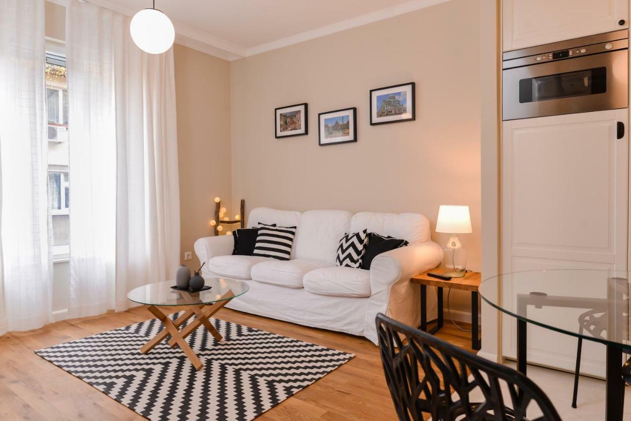 Apartment Cо́coellie - Aesthetic 2bd Near National Palace By Flat Mаnager